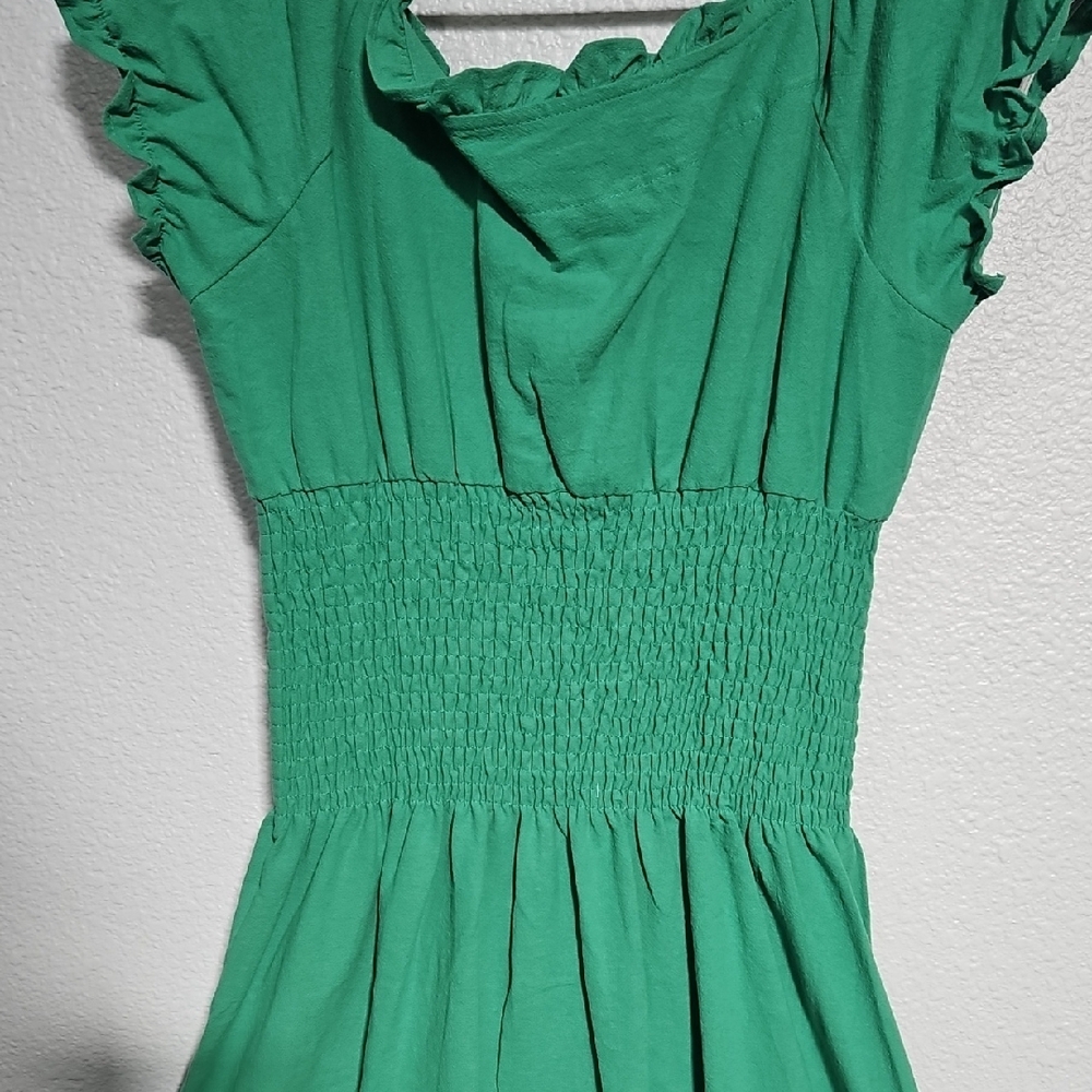 Green Floral Embroidered Dress - Picture 8 of 9